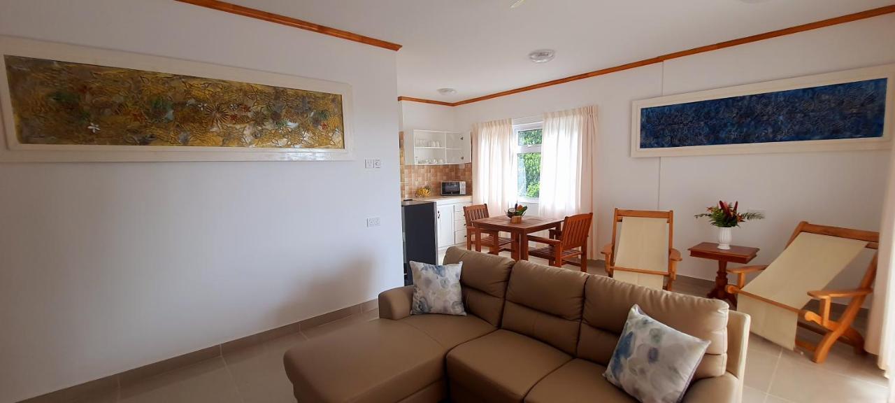 Le Chant De Merle Self -Catering Studios And Apartments Mahe Island Eksteriør billede